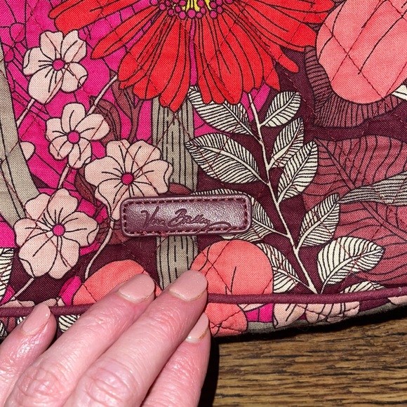 Vera Bradley Crossbody Phone Charging Bag - Picture 2 of 10